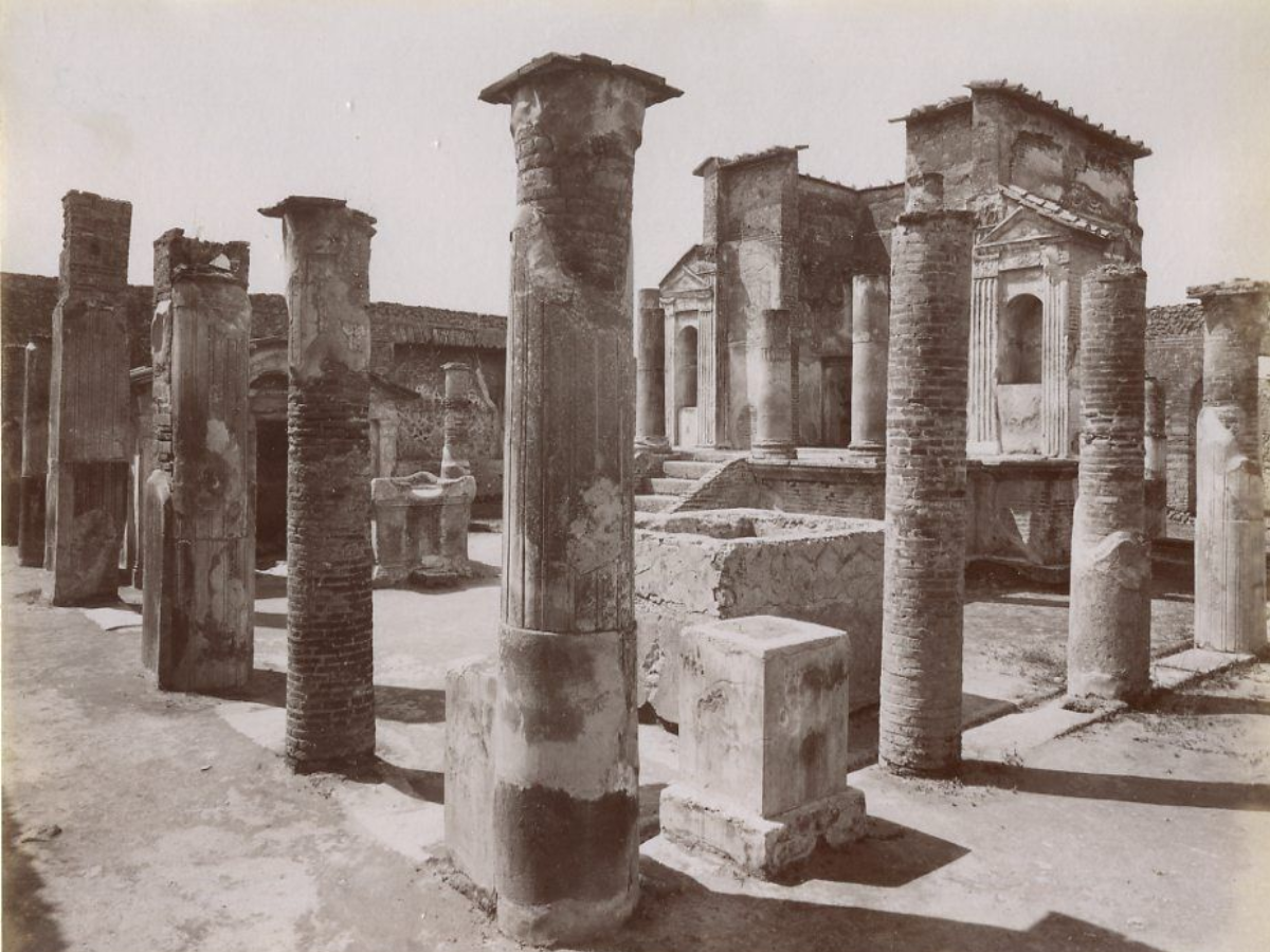 Temple of Isis Wiki Commons