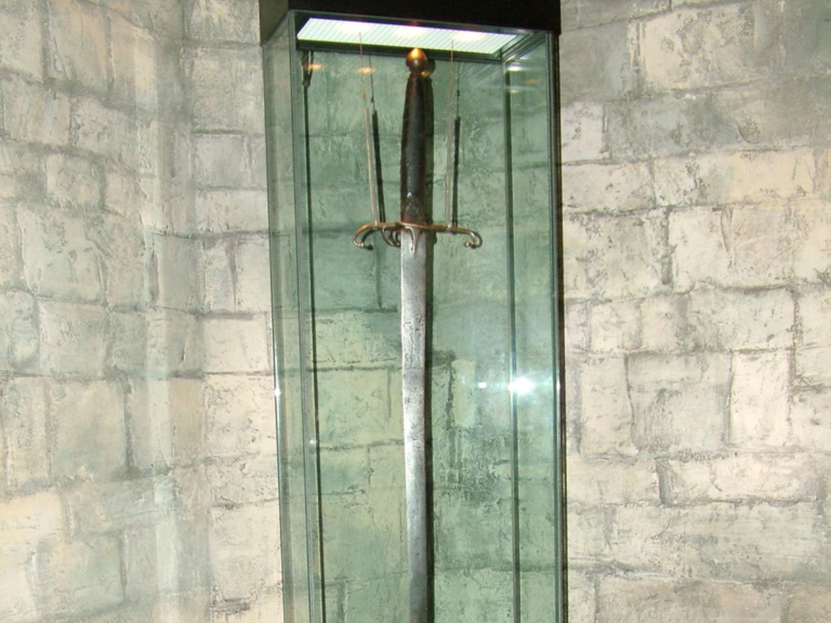 Sword of Wallace Wiki Commons