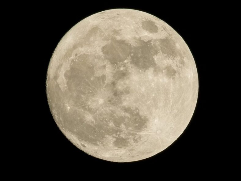Moonquake Unsplash