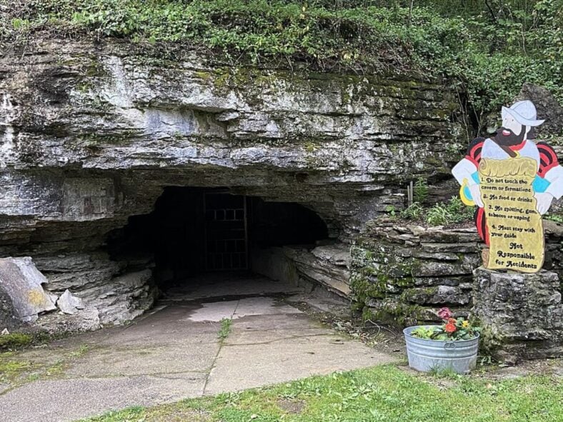 The Old Ozark Treasure Cave Wiki Media
