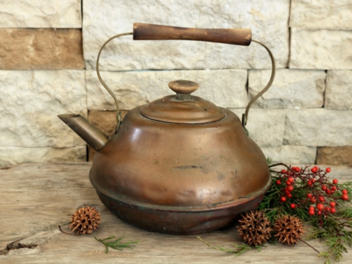 8 Best Antique Teapots To Collect
