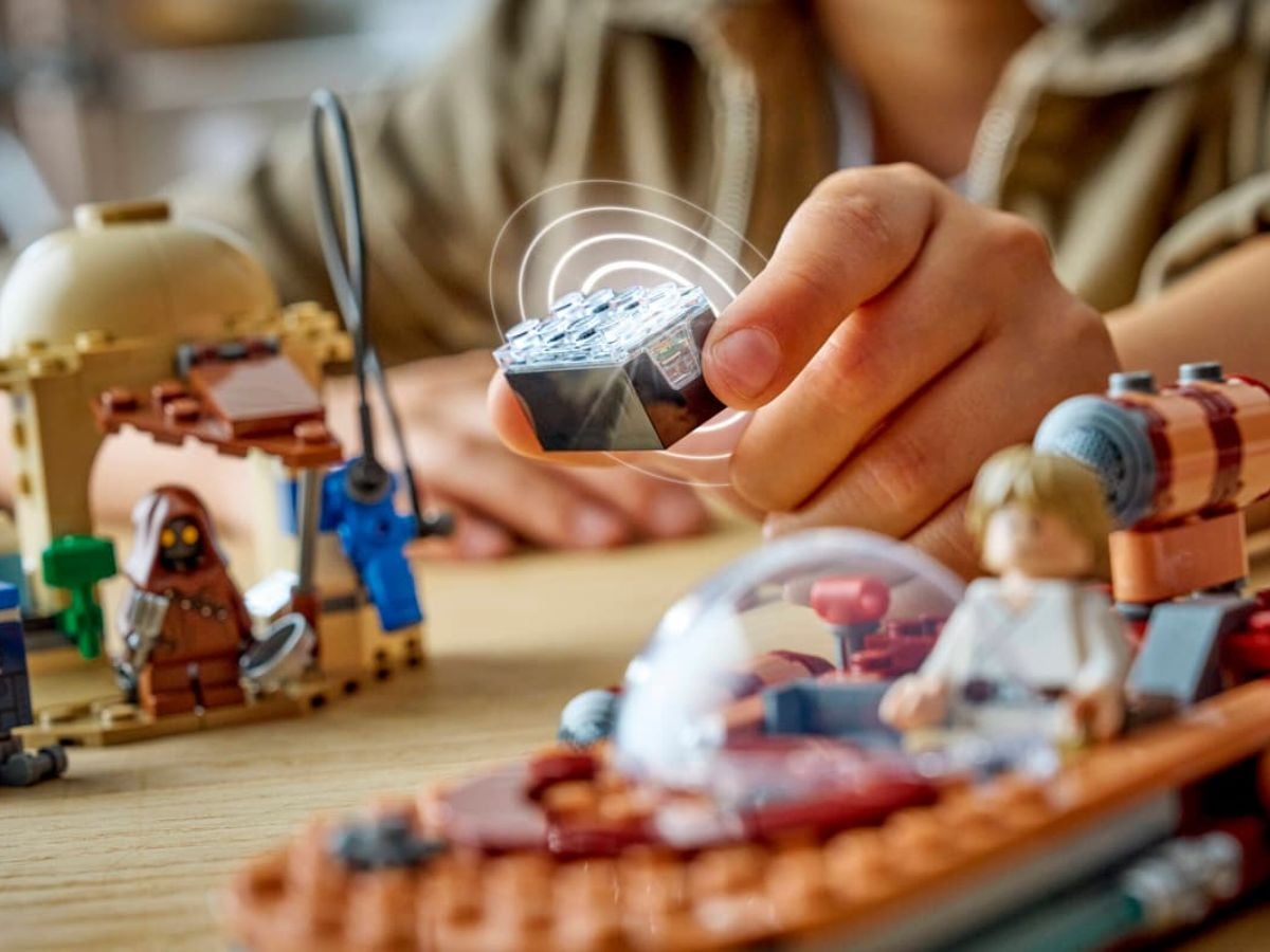 LEGO Announced 5 More Star Wars Sets With Smart Play, Including a Millenium Falcon