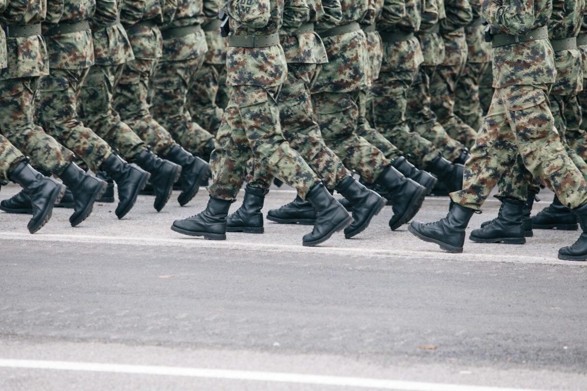 6 Strange Facts About Soldiers During World War II